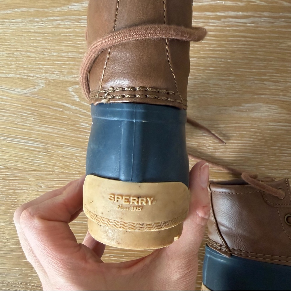 Sperry Saltwater Kids Tan and Blue Boots - Picture 2 of 5